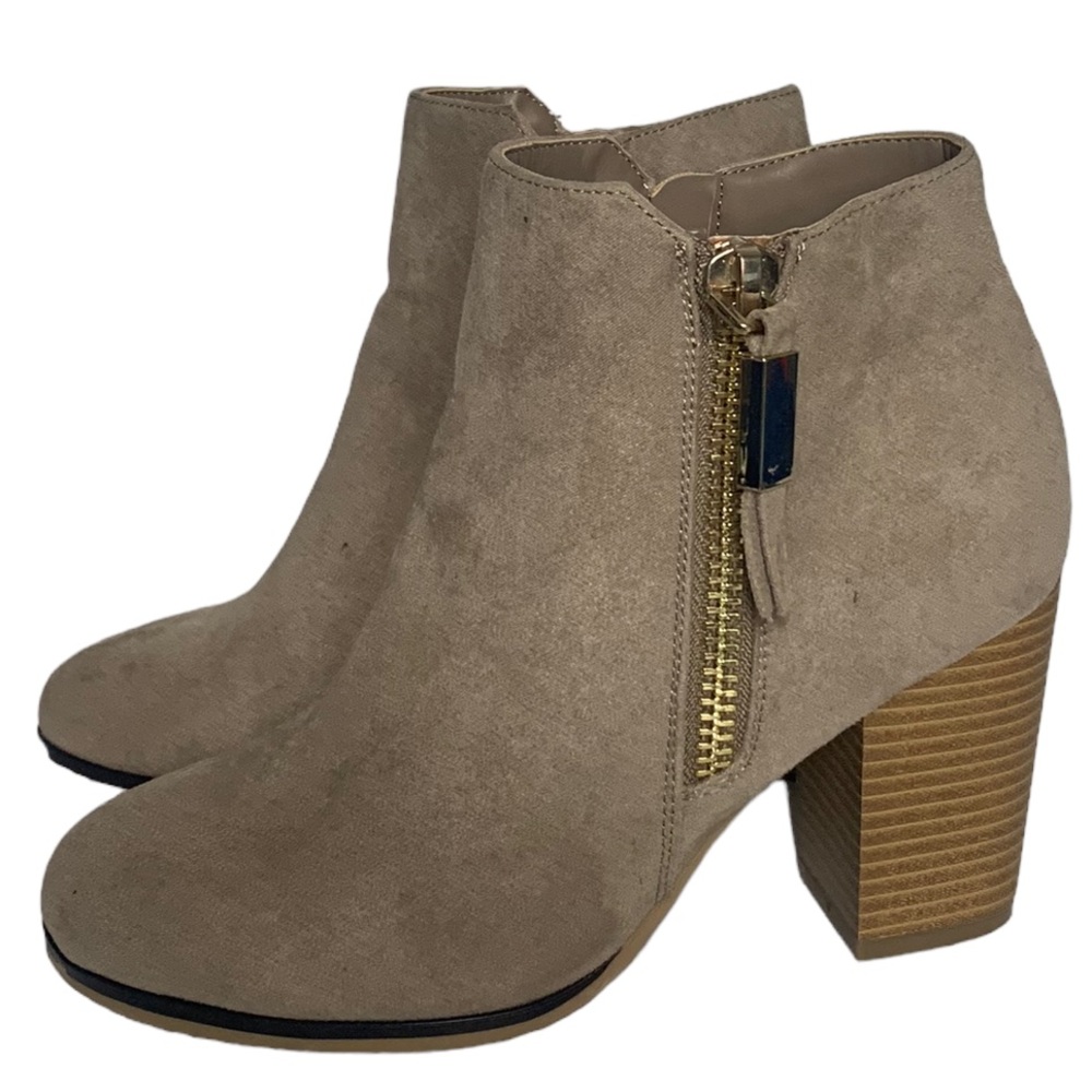 Apt. 9 Ankle Boots